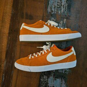 Nike Dunk Low Orange Suede – Men’s Low Top Sneaker, Size 11